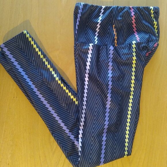 Goldsheep Zig Zag Chevron Stripe Leggings - Picture 1 of 8